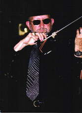 Dave Fowler with the Dorothy Lynch Mob in 2003