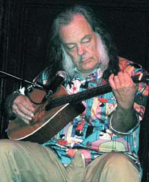 David Lindley at the Zoo Bar [Photo by Reynold Peterson]