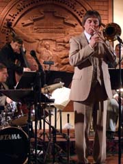 Trombonist Bill Watrous solos. [Photo by Tom Ineck]