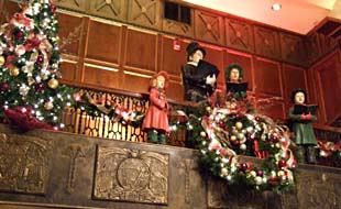 Life-sized manikins dressed as carolers at Hotel Phillips [Photo by Tom Ineck]