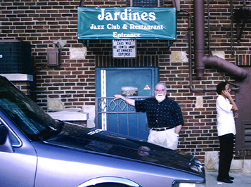 Butch outside Jardine's [Photo by Ruthann Nahorny]