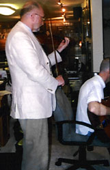 Violinist Dave Fowler and guitarist Greg Gunter at the Berman Music Foundation digs [Photo by Butch Berman]