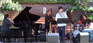 Dafnis Prieto Si O Si Quartet at Rodney Strong vineyards [Photo by Tom Ineck]