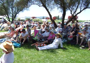 Jazz fans seek shelter from the heat at Rodney Strong vineyards [Photo by Tom Ineck]