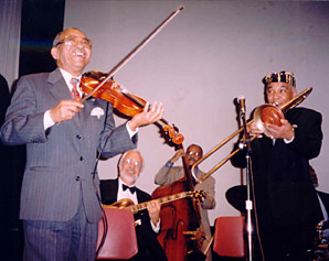 The Statesmen of Jazz perform at the United Nations in New York City in 1999. From left, Claude Williams, Bill Wurtzel, Earl May and Benny Powell [Photo by Russ Dantzler]