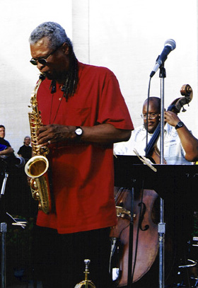 Bobby Watson and bassist Kenny Walker (Photo by Rich Hoover)